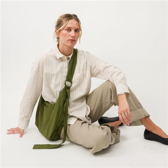 Mini Slouchy Bag Women Crescent Sling Purse Adjustable Strap Foldable Nylon Bag - Picture 6 of 7